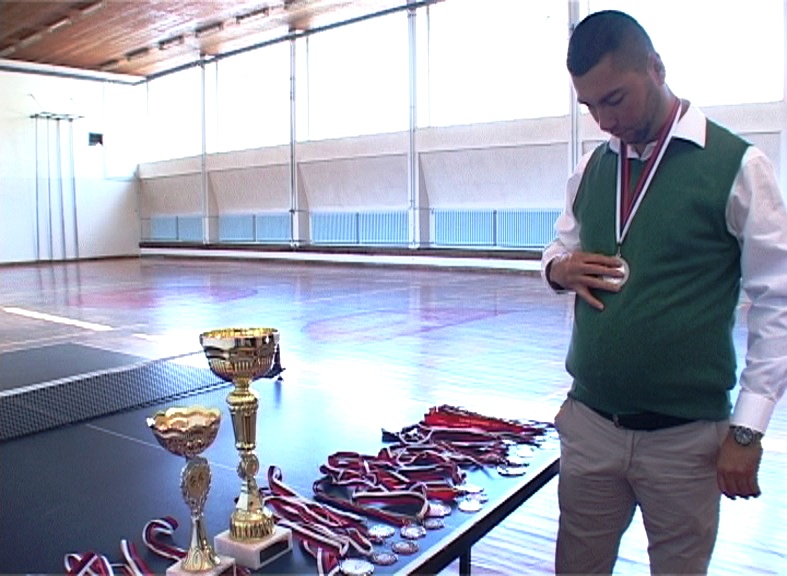 hamed-sa-medaljom
