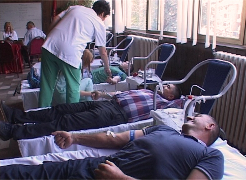 Пријепољска полиција на тесту хуманости – 42 особе дале крв