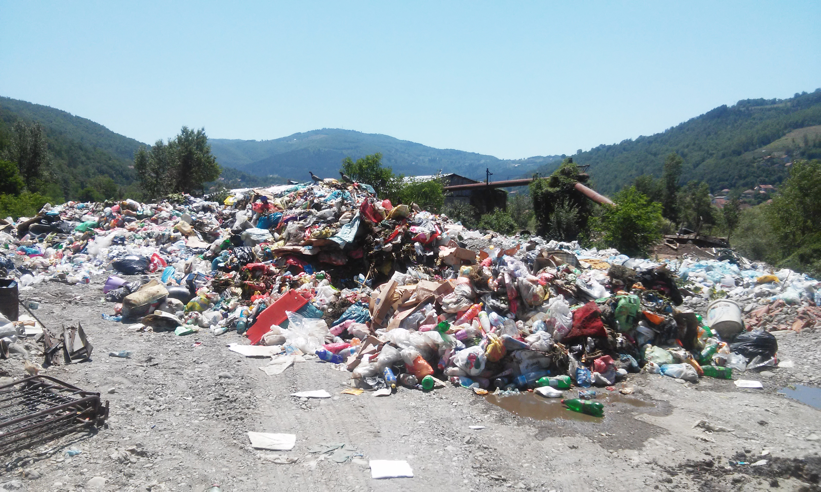 Како се проблем одлагања комуналног отпада у Пријепољу одлагао у Стратегијама одрживог развоја од 2005. године до данас