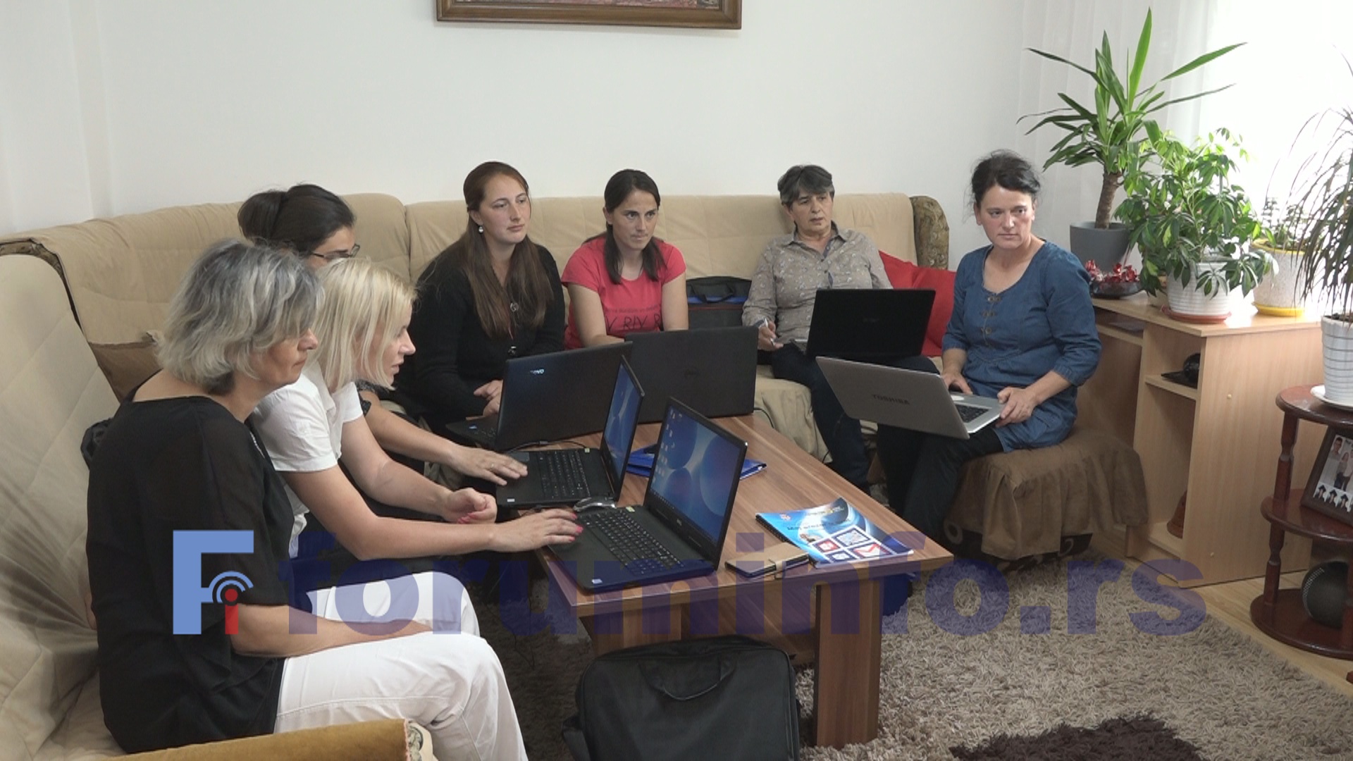 Мој прозор у свет – Жене из села прибојске општине савладавају нове технологије
