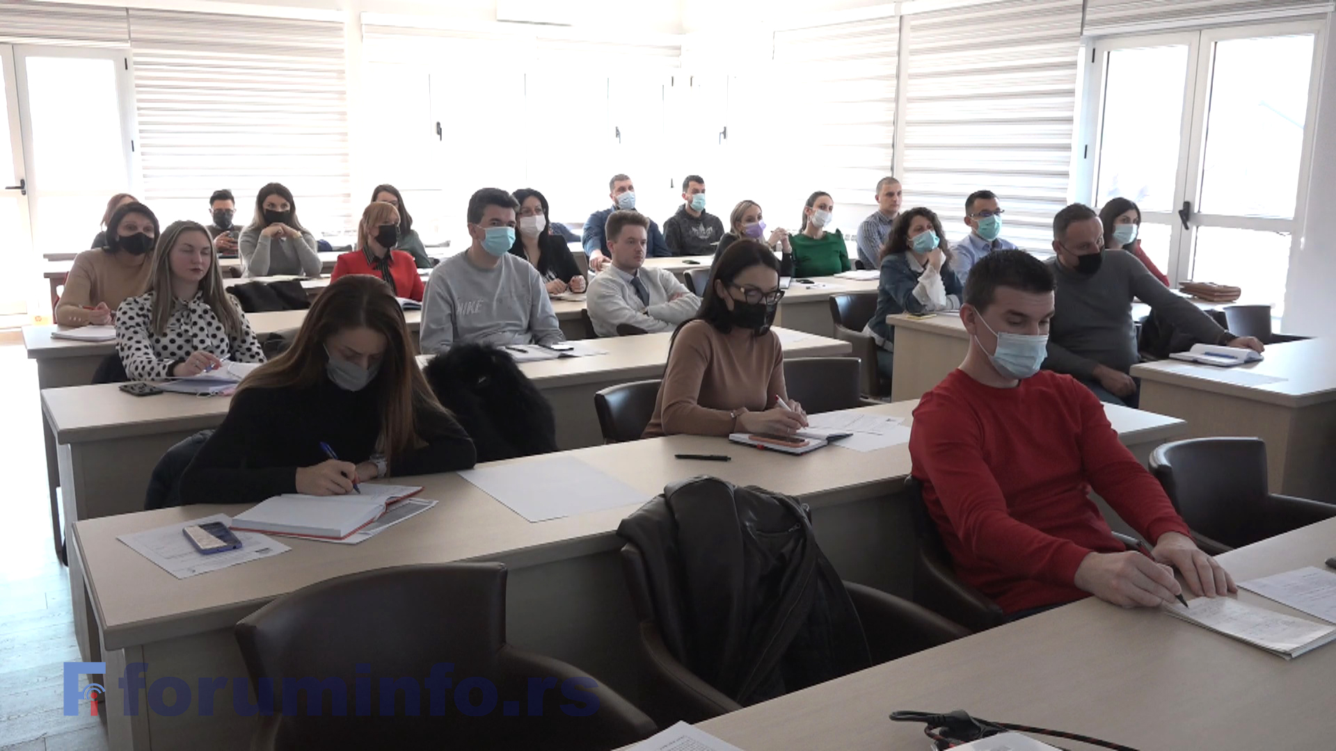 Организована обука за писање пројеката за најмлађе запослене и стажисте у локалној самоуправи и јавним предузећима