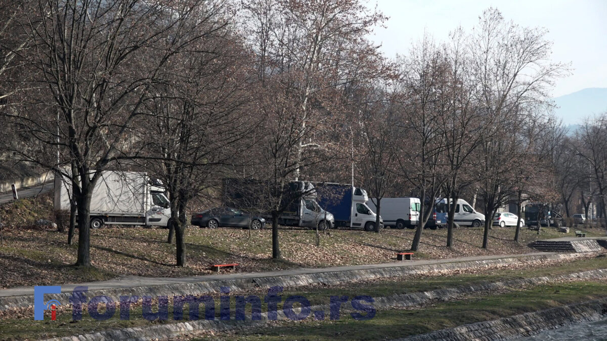 Нико не жели да уклања непрописно паркирана возила у општини Пријепоље