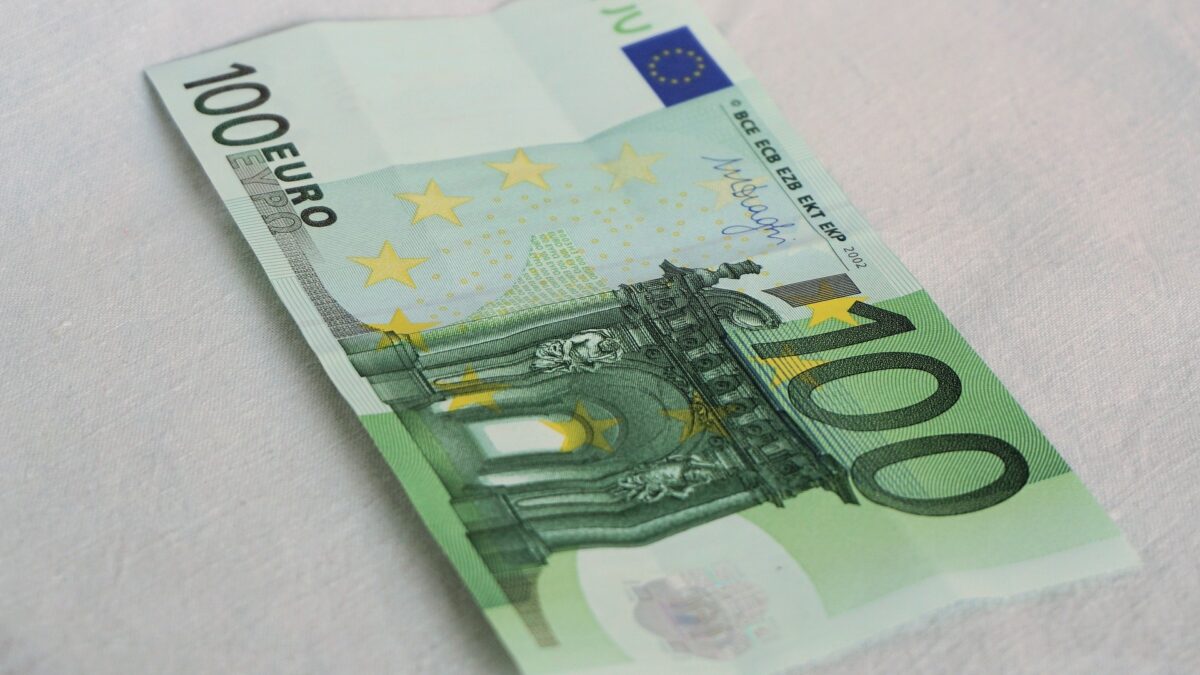 Како ће млади у Пријепољу потрошити државну помоћ од 100 евра?