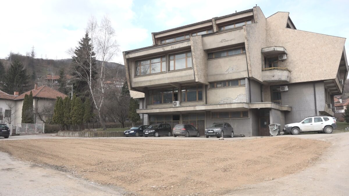 Паркинг који није паркинг