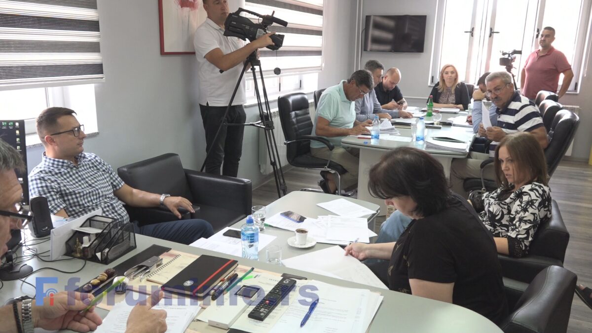 Већници сагласни – Цена грејања већа за 50 одсто, поскупљују и друге комуналне услуге