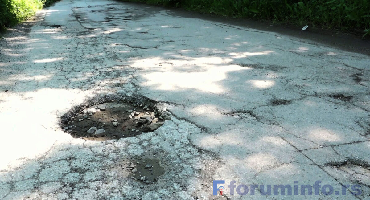 Коначно почиње крпљење ударних рупа на пријепољским улицама