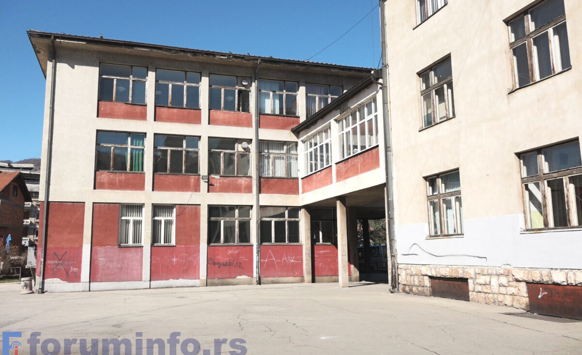 Реконструкција ОШ “Владимир Перић Валтер” – чекање које се не исплати