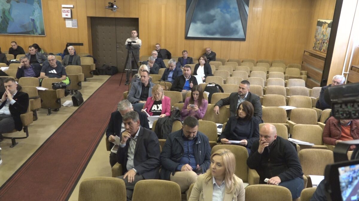 Седница Скупштине – здравствени систем у Пријепољу се урушава
