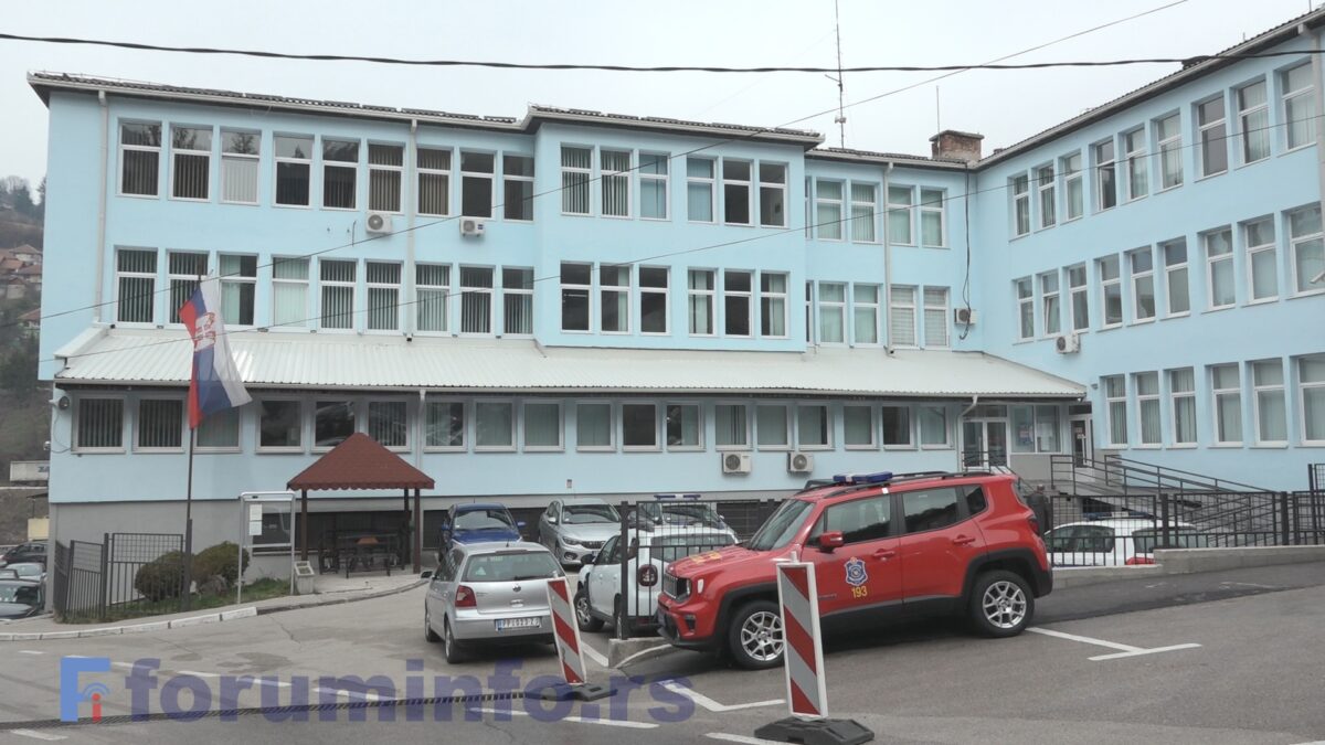 Кроз Конкурс у Полицијску управу Пријепоље прима се 12 нових униформисаних полицајаца и полицајки