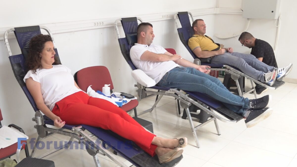 Припадници ПУ Пријепоље показали хуманост на акцији добровољног давалаштва крви