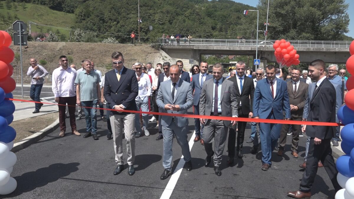 Отворена нова саобраћајница у Шеховића Пољу