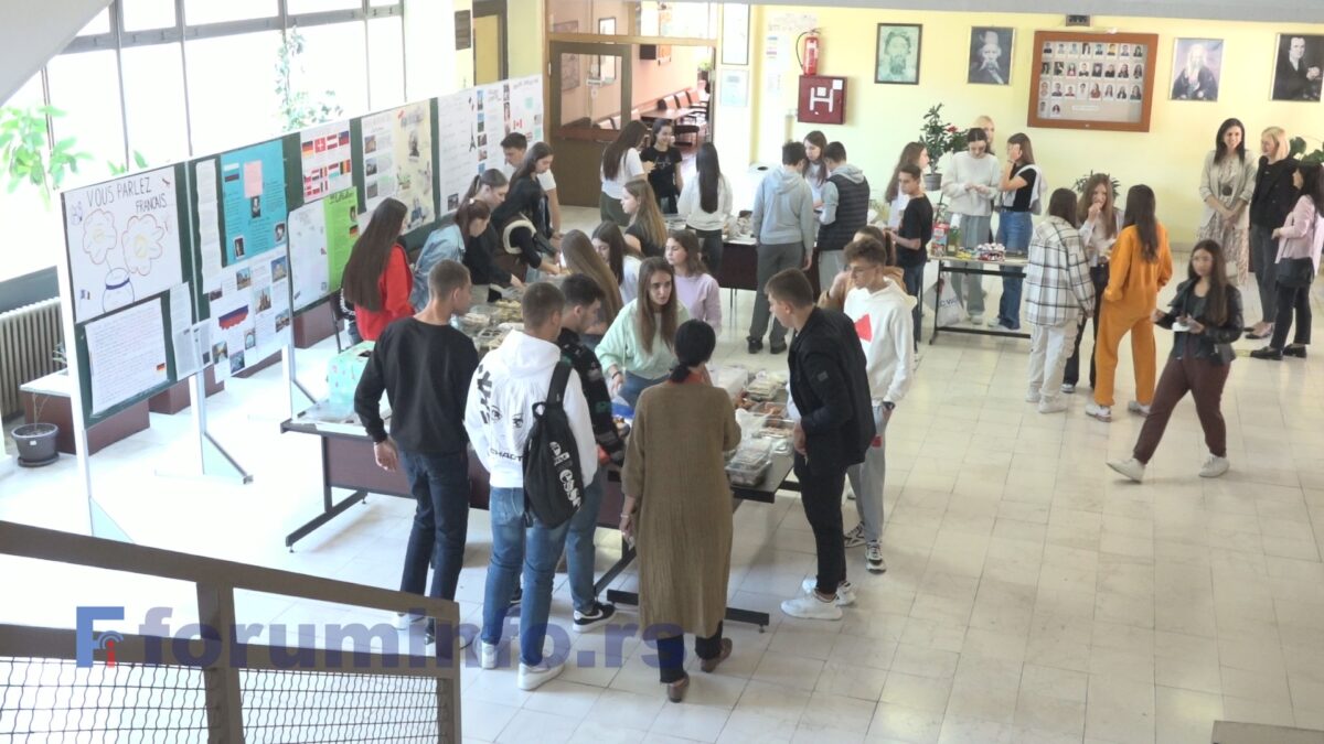 Ученици и ученице Пријепољске гимназије одржали лекцију из хуманости