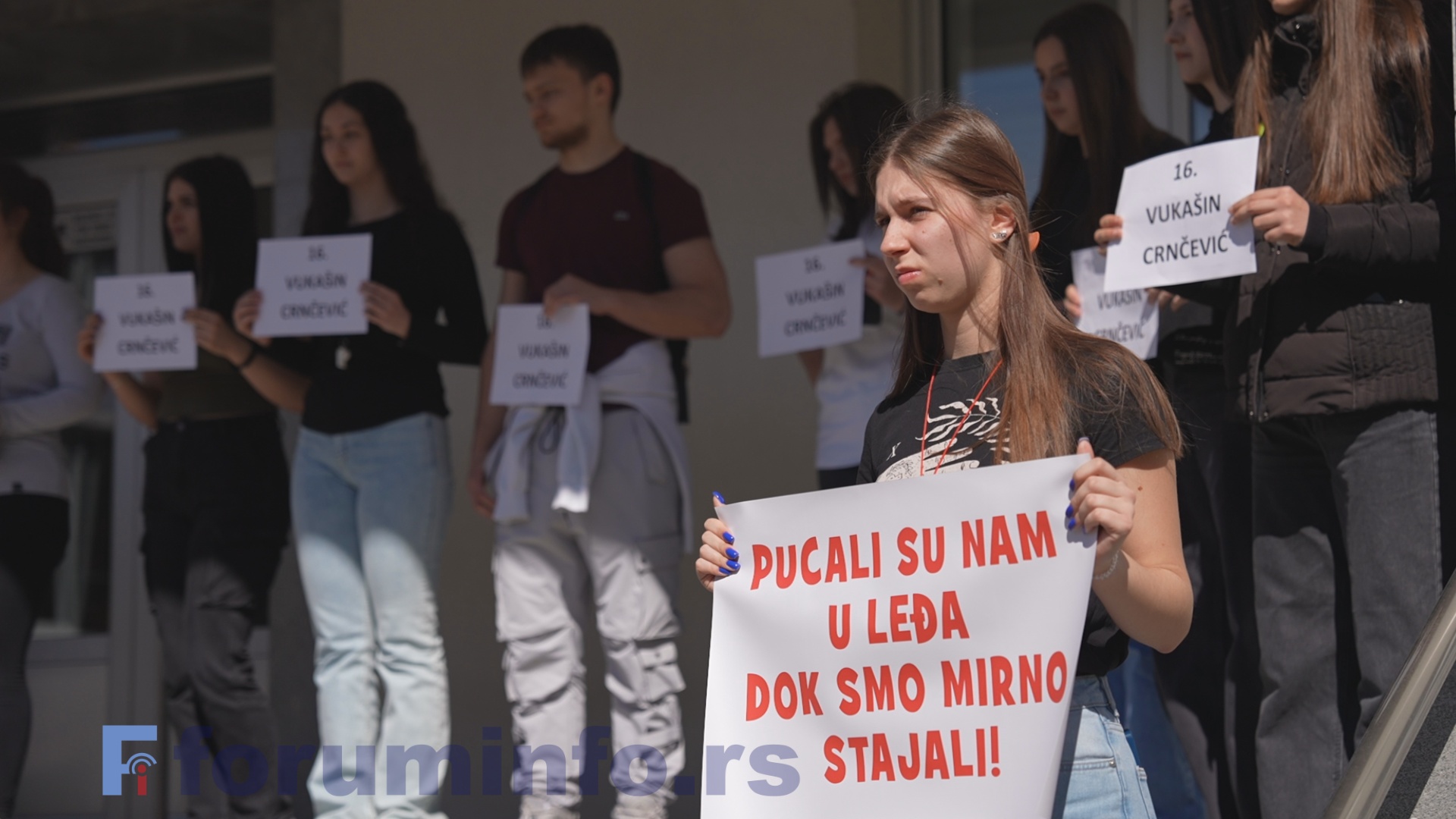 На протесту у Пријепољу одата пошта шеснаестој жртви пада надстрешнице