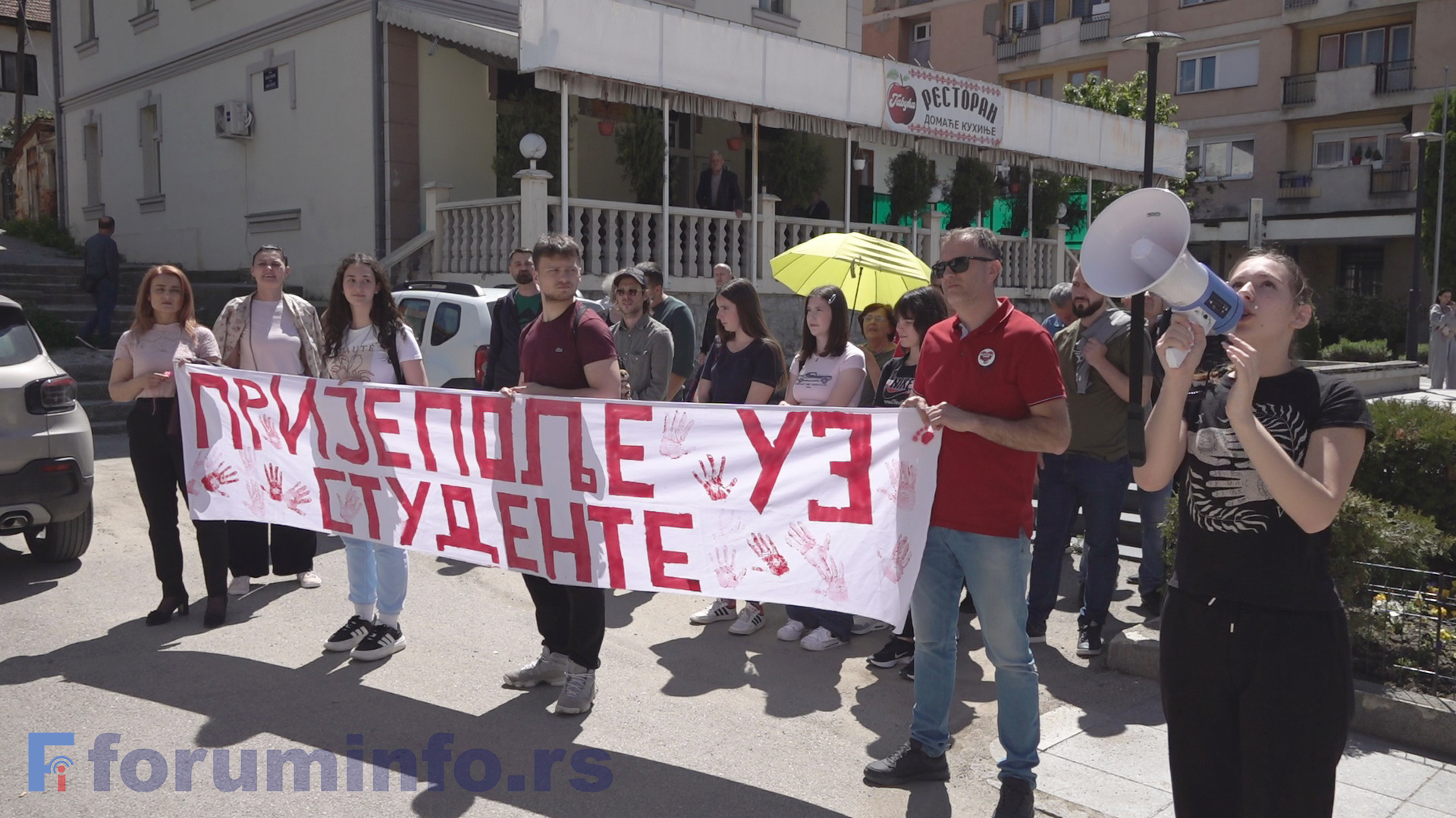 „Пријепоље неће ћутати“: Одржан хитан скуп подршке испред Општине због дешавања у Новом Саду