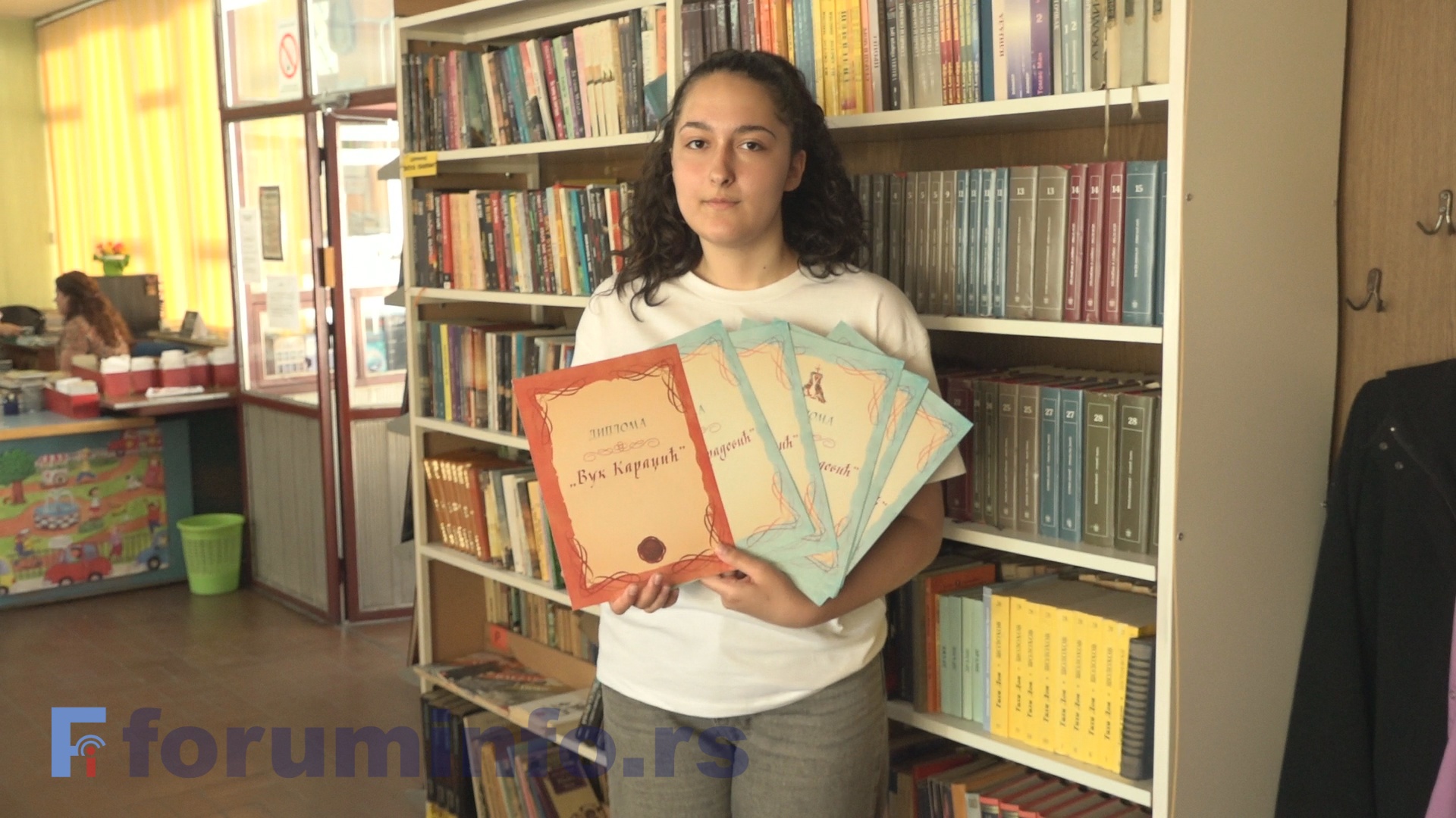Теодора Пулетић – знањем и скромношћу до ђака генерације ОШ „В.П. Валтер“