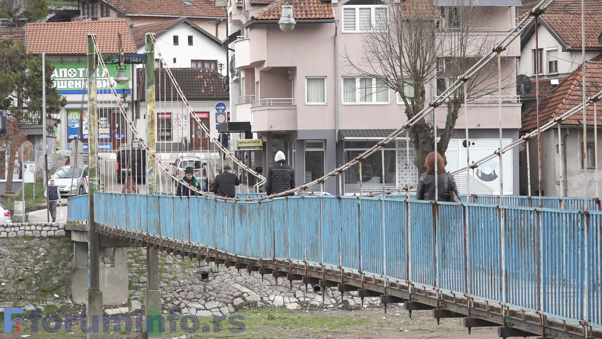 Новa идеја за Висећи мост: спаја обале, али дели јавност